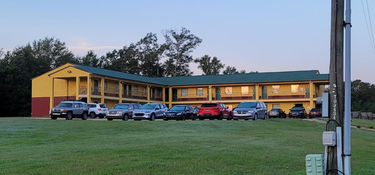 Garden Inn And Suites Near Callaway Gardens Pine Mountain Exteriör bild